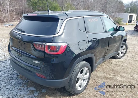 2019 Jeep Compass Latitude 4X4 z USA, uszkodzony, nr VIN 3C4NJDBB9KT679054
